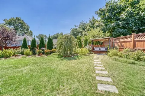 Exterior - 48 Beacon St, Dedham, MA 02026 photo 3 of 8