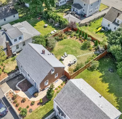 View/Area - 48 Beacon St, Dedham, MA 02026 photo 8 of 8