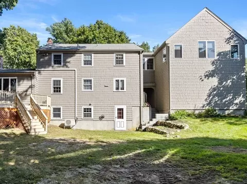 25 Independence Ln, Hingham, MA 02043 photo 2