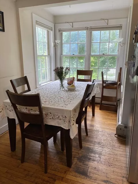20 Mcclellan St, Amherst, MA 01002 photo 7