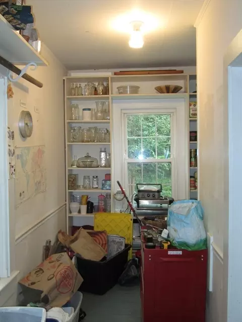 20 Mcclellan St, Amherst, MA 01002 photo 8