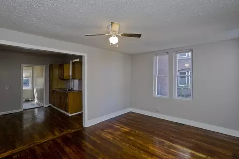 Living - 23 E Hooker St, Springfield, MA 01107 photo 1 of 4