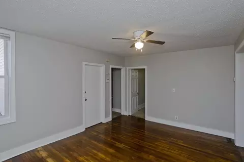 Living - 23 E Hooker St, Springfield, MA 01107 photo 3 of 4