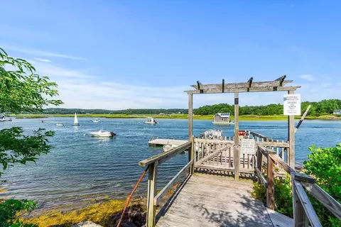 64 Riverview Rd, Gloucester, MA 01930 photo 30