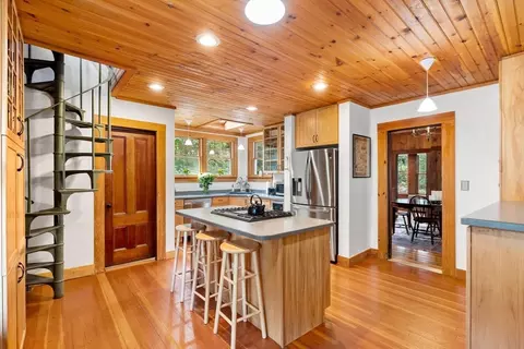 64 Riverview Rd, Gloucester, MA 01930 photo 7