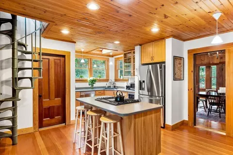 64 Riverview Rd, Gloucester, MA 01930 photo 8