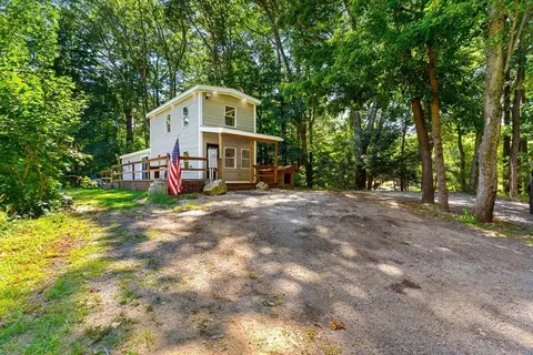 141 North St # -A, Georgetown, MA 01833 photo 27