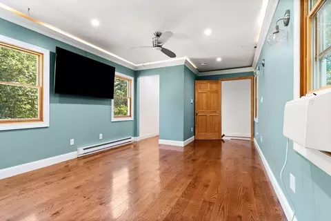 141 North St # -A, Georgetown, MA 01833 photo 4