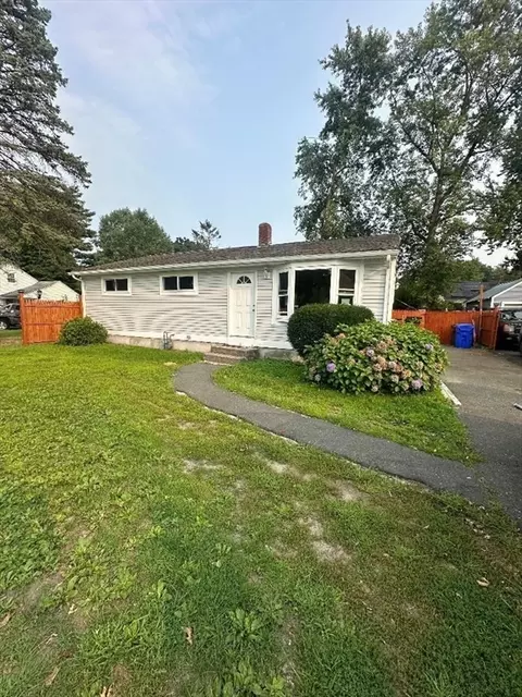 1375 Page Blvd, Springfield, MA 01104 photo 2