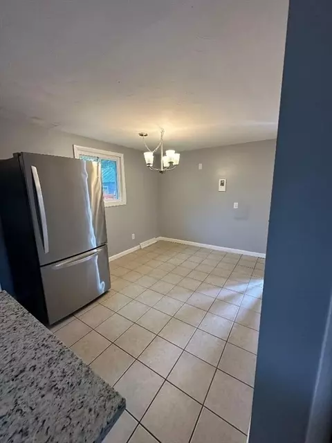 1375 Page Blvd, Springfield, MA 01104 photo 7