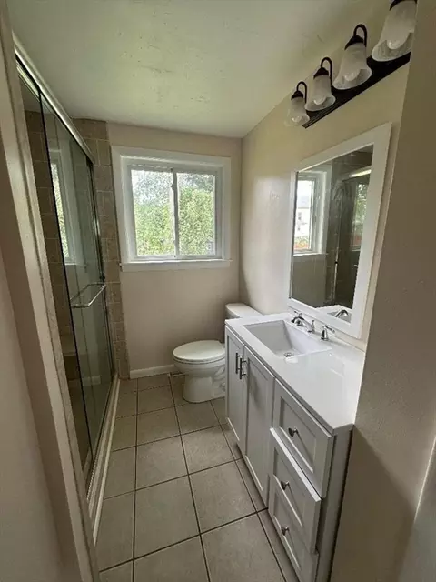 1375 Page Blvd, Springfield, MA 01104 photo 10