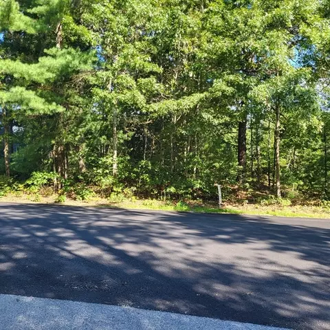 37 Mayflower Way, Wareham, MA 02571