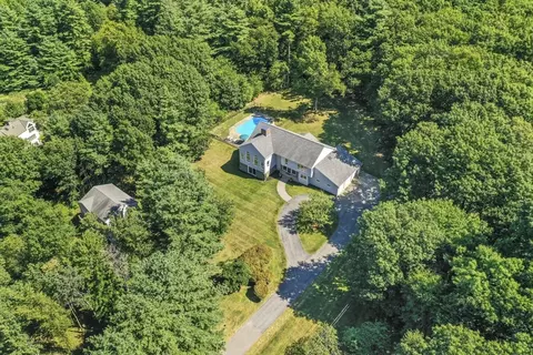 55 Prospect Hill Rd, Harvard, MA 01451