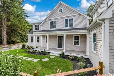 1121 S River St #B, Marshfield, MA 02050