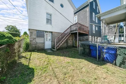 504 Bradford Ave, Fall River, MA 02721 photo 5