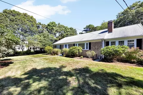 9 Louis Way, Harwich, MA 02671