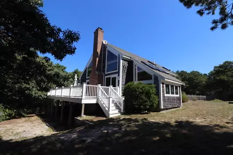 3 Windigo Ln, Truro, MA 02666