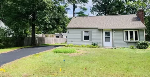 23 Cahillane Ter, Northampton, MA 01062