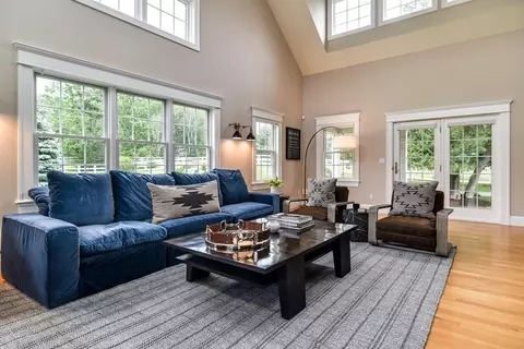 1 Hunt Dr #1B, Dover, MA 02030 photo 12