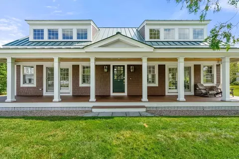 1 Hunt Dr #1B, Dover, MA 02030