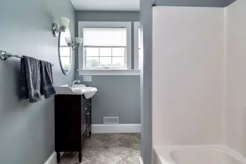 1 Hunt Dr #1B, Dover, MA 02030 photo 23