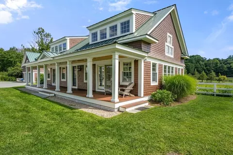 1 Hunt Dr #1B, Dover, MA 02030 photo 2