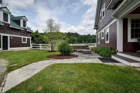 1 Hunt Dr #1B, Dover, MA 02030 photo 28