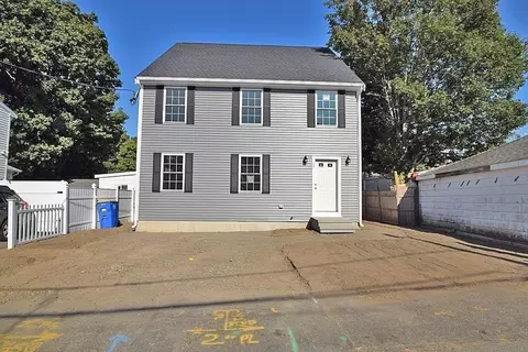 11 Moulton St, Randolph, MA 02368