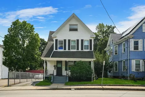 418 Pleasant St, Brockton, MA 02301