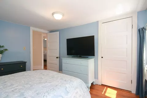 Bedroom - 11 Pierce Pl, Canton, MA 02021 photo 6 of 8
