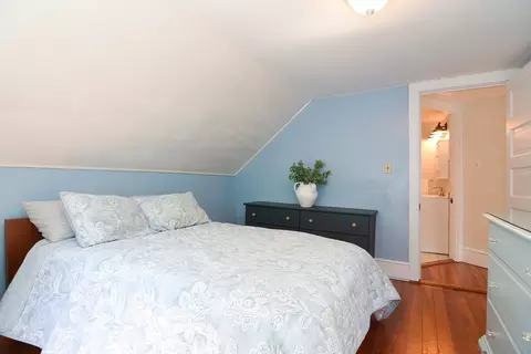 Bedroom - 11 Pierce Pl, Canton, MA 02021 photo 8 of 8