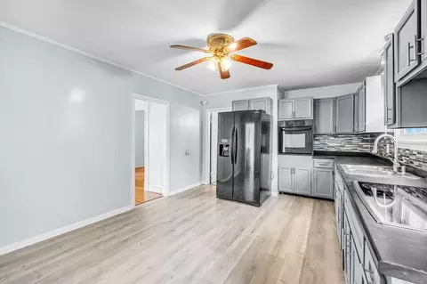 252 King St, Springfield, MA 01109 photo 20