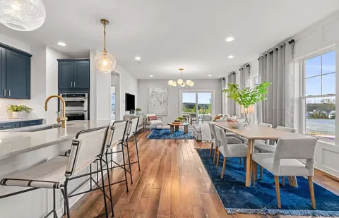 18 Goodwin Dr #39, Woburn, MA 01801