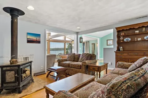 66 Greenleaf St, Fall River, MA 02721 photo 16