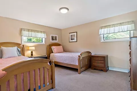 66 Greenleaf St, Fall River, MA 02721 photo 29