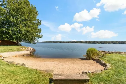 66 Greenleaf St, Fall River, MA 02721 photo 6
