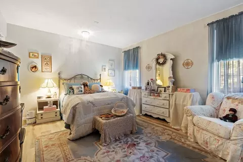 Bedroom - 314 Wethersfield St, Rowley, MA 01969 photo 1 of 4