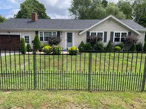 124 Winter St, Framingham, MA 01702