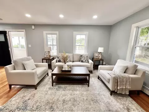 38 River Park St, Needham, MA 02494 photo 4