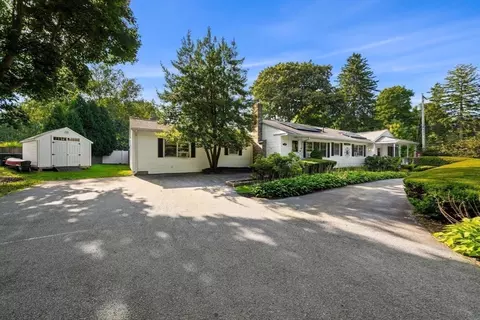 800 Osgood St, North Andover, MA 01845