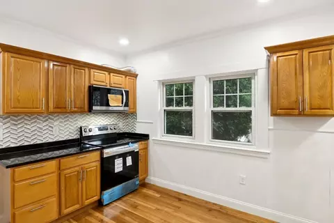 12 Arthur Ave, Everett, MA 02149 photo 8