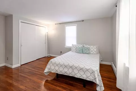 17 Collins St, Worcester, MA 01606 photo 10