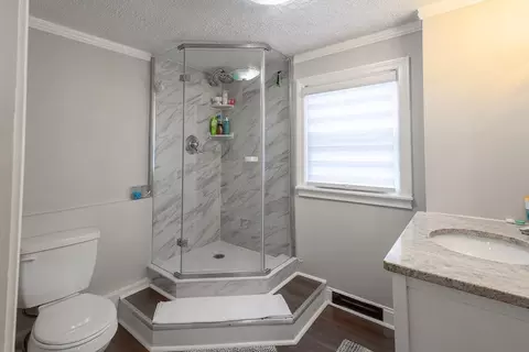 17 Collins St, Worcester, MA 01606 photo 19