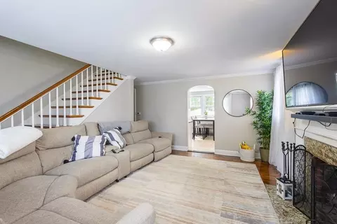 17 Collins St, Worcester, MA 01606 photo 14