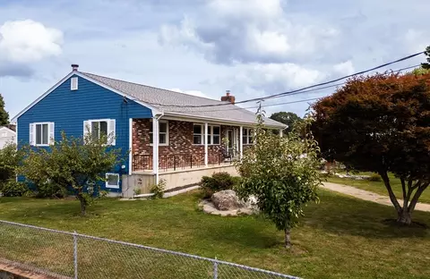 1598 Locust St, Fall River, MA 02723 photo 2