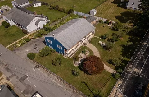 1598 Locust St, Fall River, MA 02723 photo 8