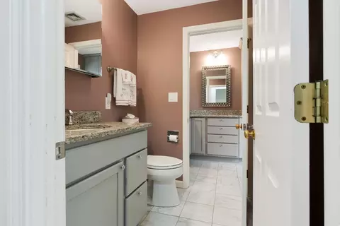 37 Constitution Ln #16, Danvers, MA 01923 photo 25