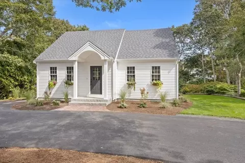 50 Norris Rd, Bourne, MA 02562