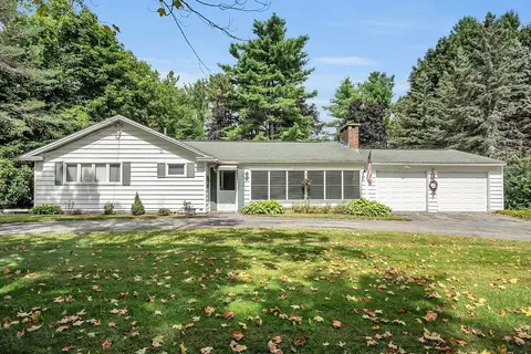 92 Goodrich St, Winchendon, MA 01475
