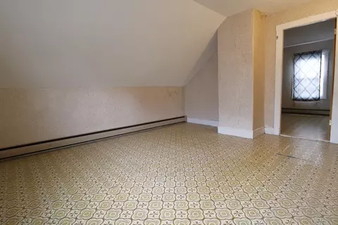 Bedroom - 162 Jencks St, Fall River, MA 02723 photo 3 of 5